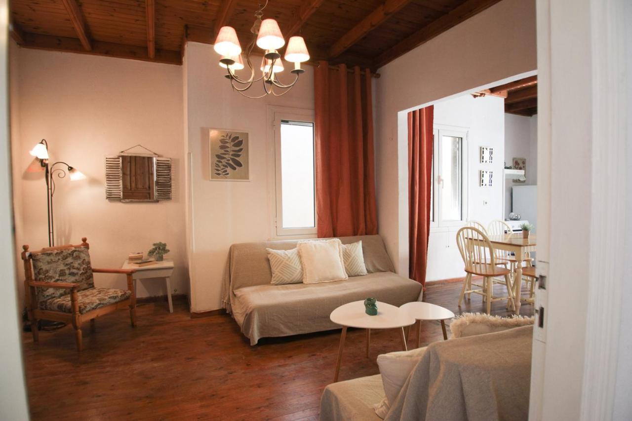 Villa Gabriela'S Seaside House à Kassiopi Extérieur photo
